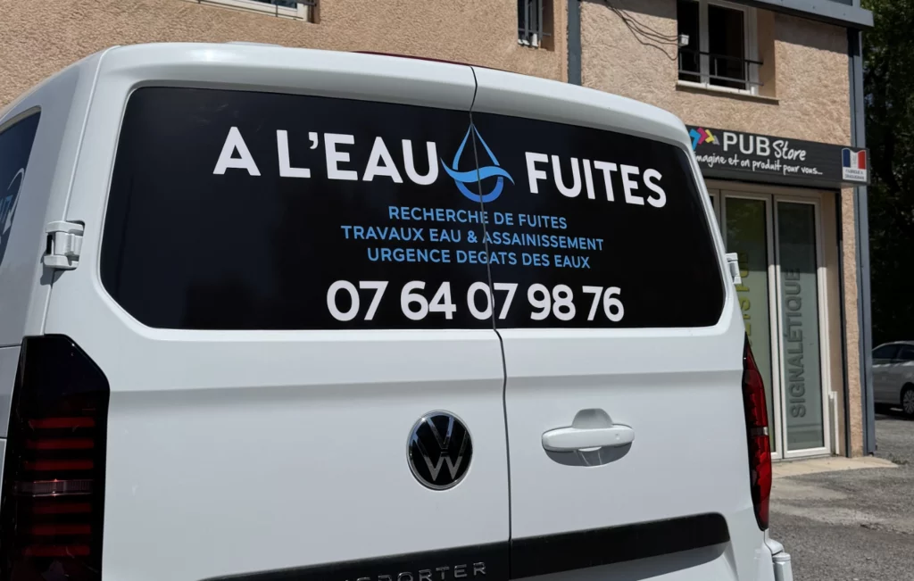 Le flocage de véhicule : un booster de visibilité habillage vehicule pubstore